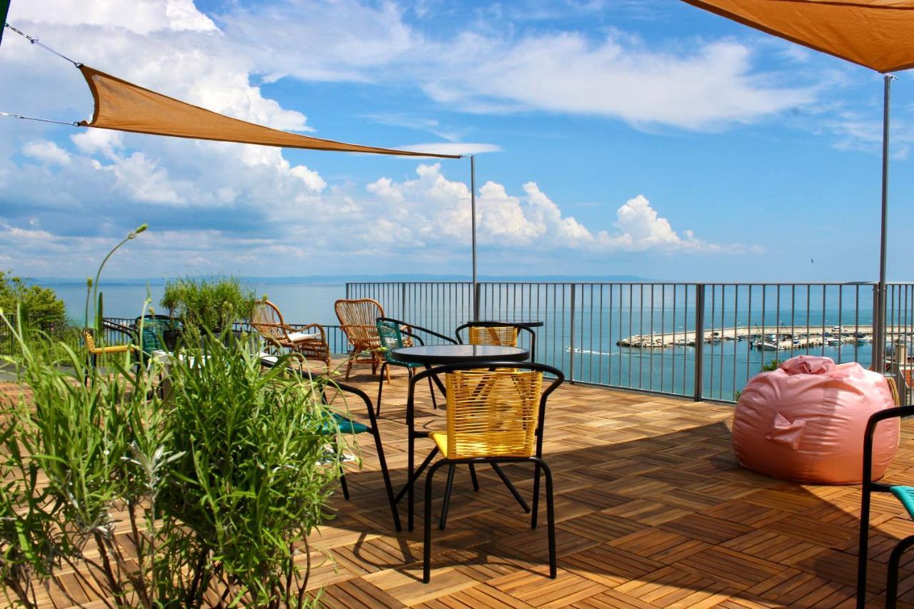 Sunset Art Beach Front Hotel Chernomorets Ngoại thất bức ảnh